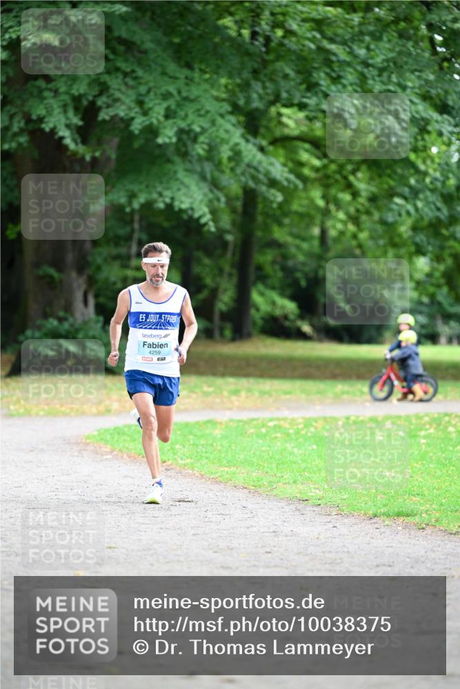 30.08.2026 - Blankeneser Heldenlauf Dr. Thomas Lammeyer http://msf.ph/oto/10038375 30.08.2026 11:08:11 Laufen 4259 meine-sportfotos.de