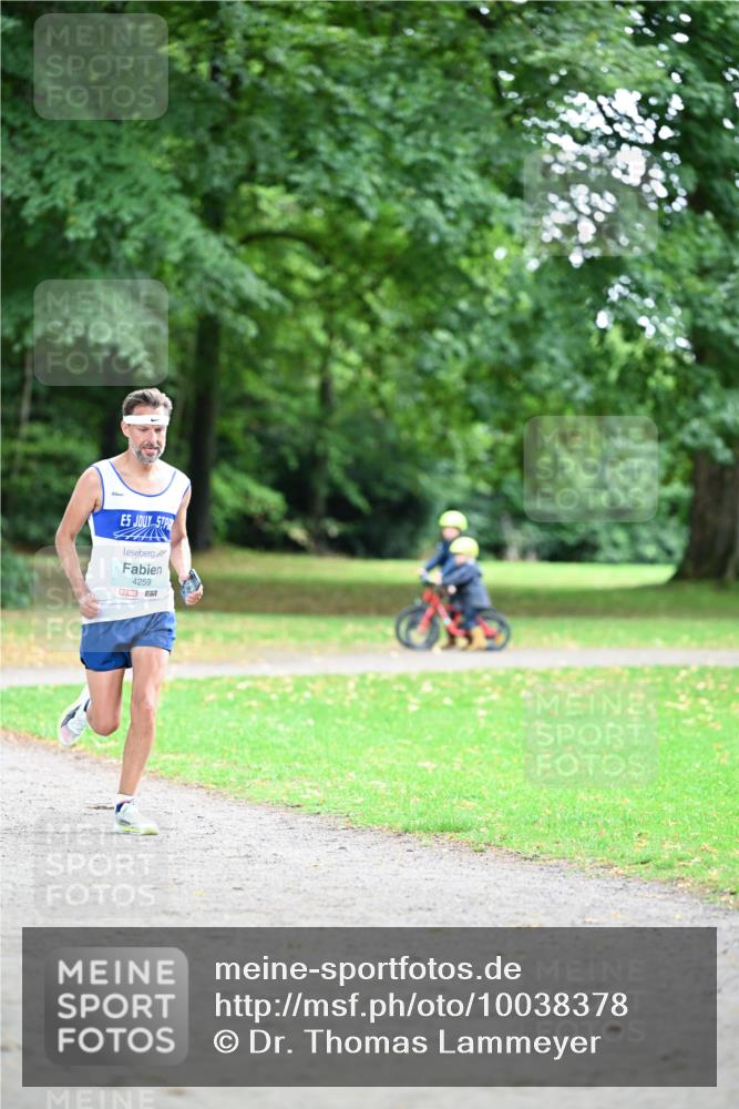 30.08.2026 - Blankeneser Heldenlauf Dr. Thomas Lammeyer http://msf.ph/oto/10038378 30.08.2026 11:08:11 Laufen 4259 meine-sportfotos.de