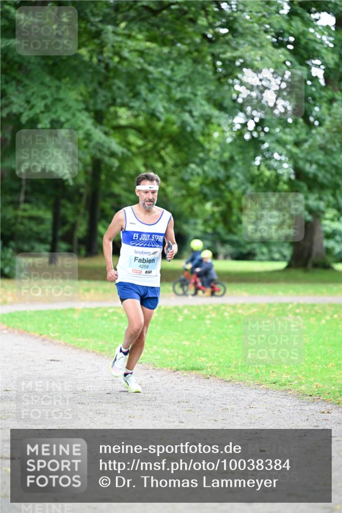 30.08.2026 - Blankeneser Heldenlauf Dr. Thomas Lammeyer http://msf.ph/oto/10038384 30.08.2026 11:08:12 Laufen 4259 meine-sportfotos.de