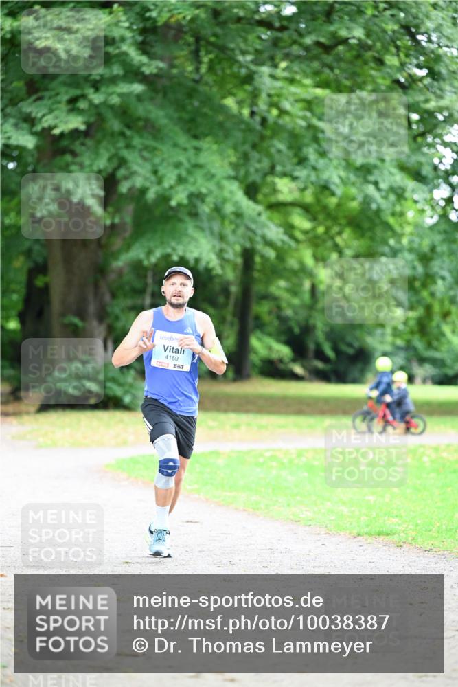30.08.2026 - Blankeneser Heldenlauf Dr. Thomas Lammeyer http://msf.ph/oto/10038387 30.08.2026 11:08:13 Laufen 4169 meine-sportfotos.de