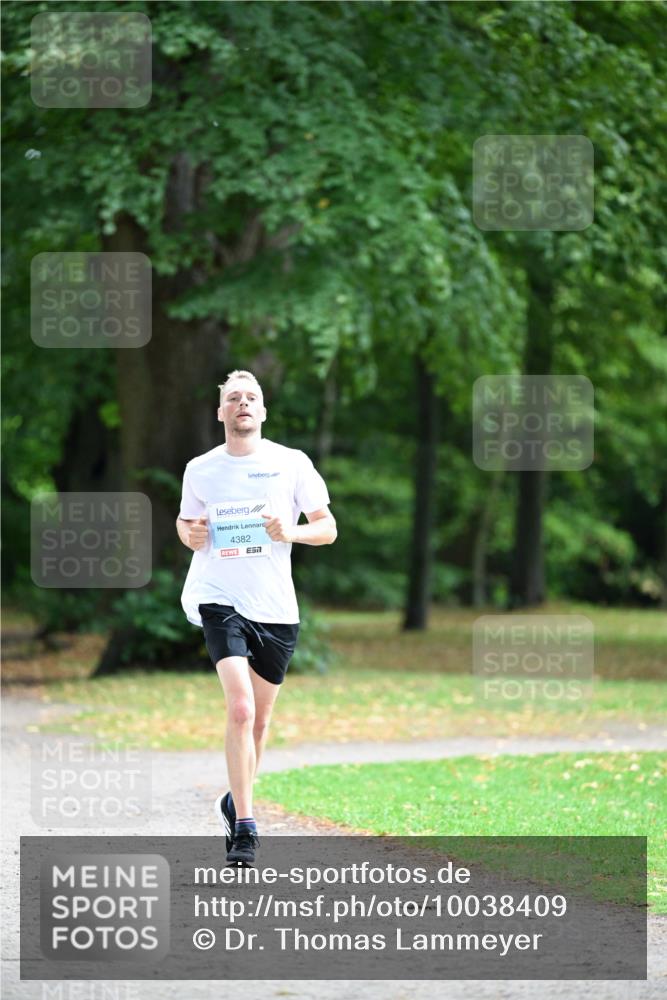 30.08.2026 - Blankeneser Heldenlauf Dr. Thomas Lammeyer http://msf.ph/oto/10038409 30.08.2026 11:08:44 Laufen 4382 meine-sportfotos.de