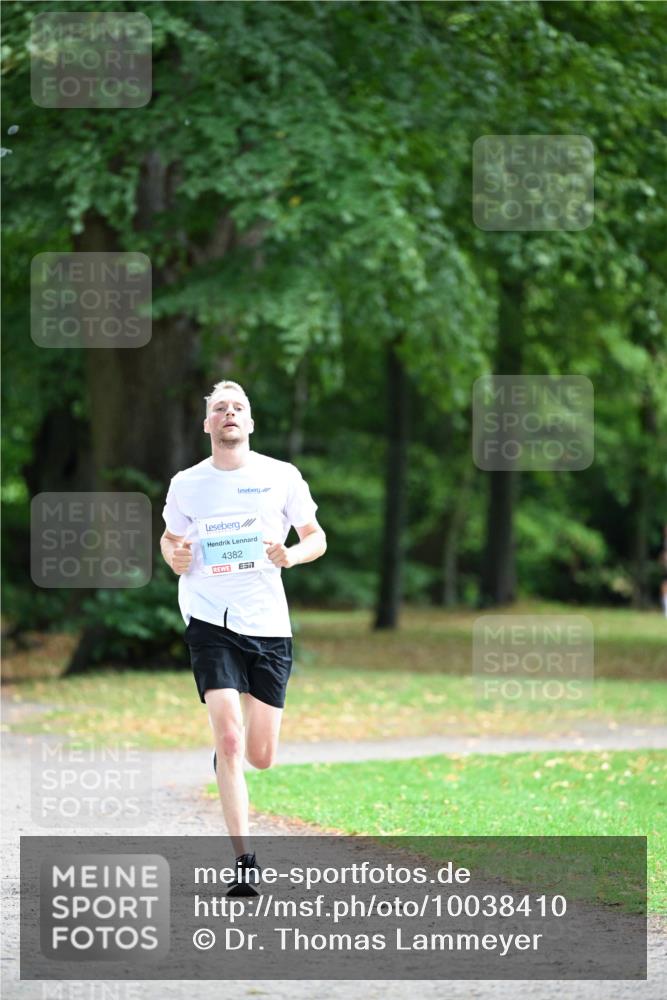 30.08.2026 - Blankeneser Heldenlauf Dr. Thomas Lammeyer http://msf.ph/oto/10038410 30.08.2026 11:08:44 Laufen 4382 meine-sportfotos.de