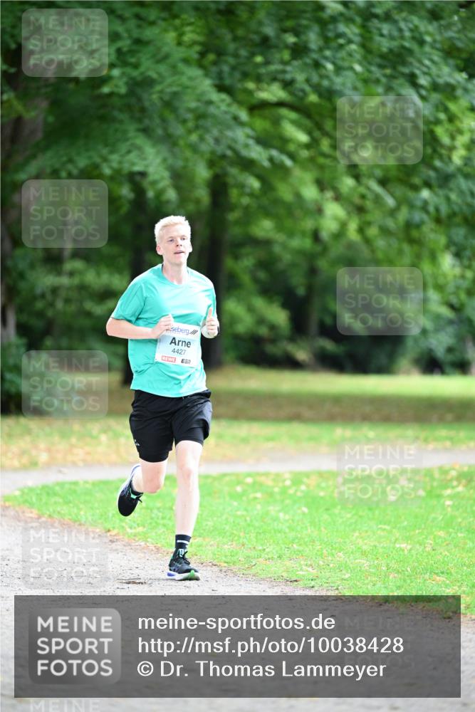 30.08.2026 - Blankeneser Heldenlauf Dr. Thomas Lammeyer http://msf.ph/oto/10038428 30.08.2026 11:08:54 Laufen 4427 meine-sportfotos.de