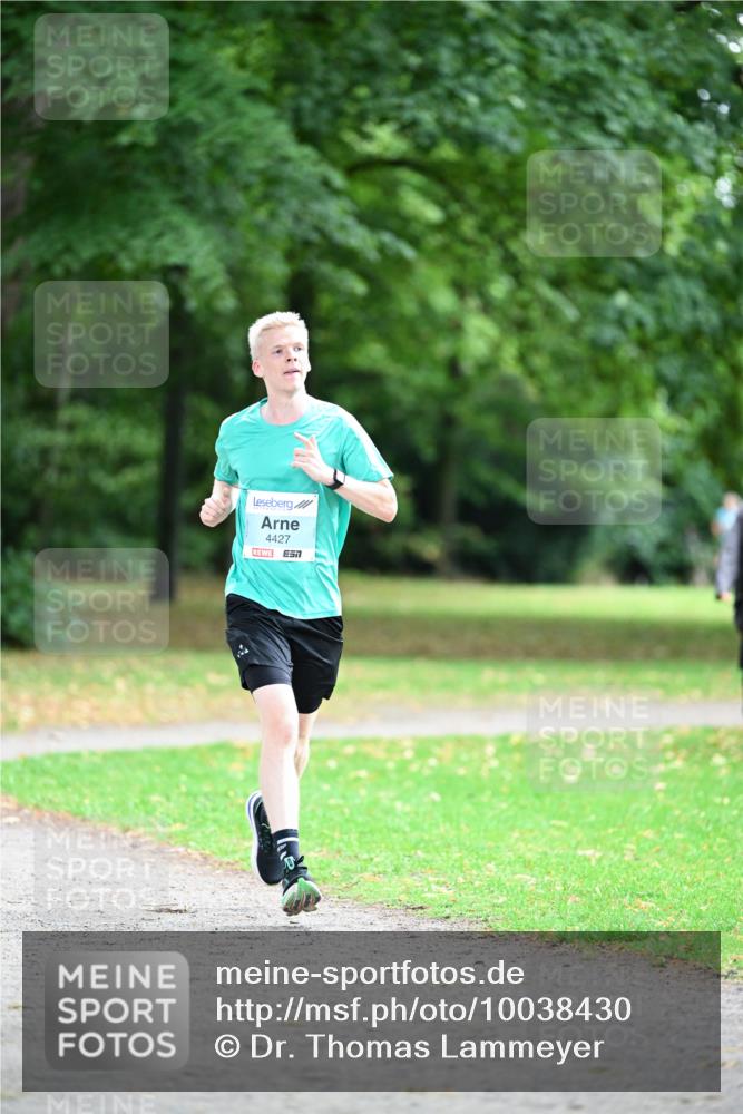 30.08.2026 - Blankeneser Heldenlauf Dr. Thomas Lammeyer http://msf.ph/oto/10038430 30.08.2026 11:08:54 Laufen 4427 meine-sportfotos.de