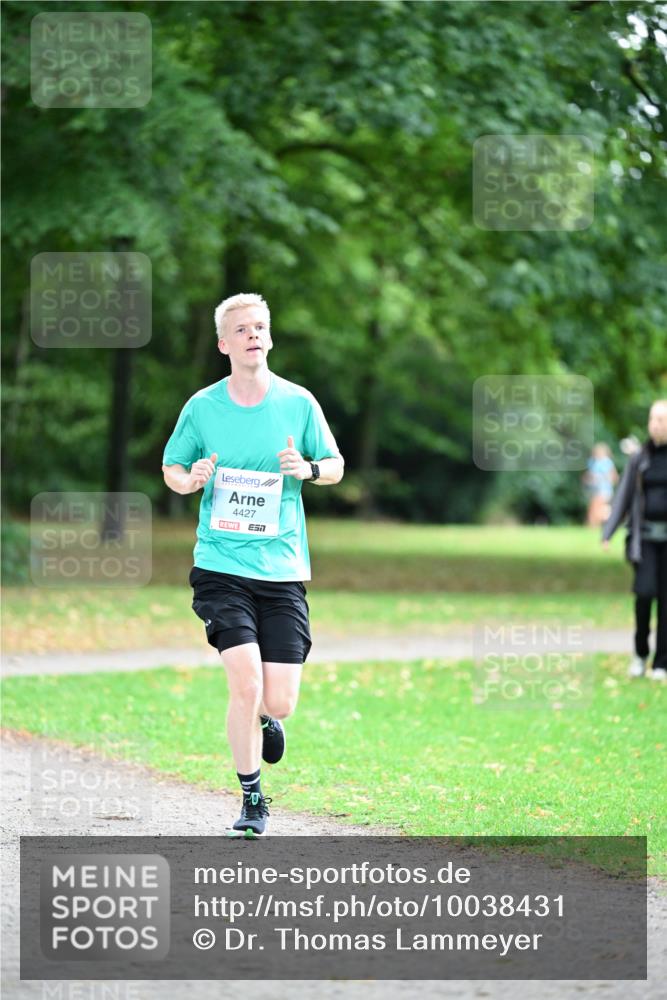 30.08.2026 - Blankeneser Heldenlauf Dr. Thomas Lammeyer http://msf.ph/oto/10038431 30.08.2026 11:08:54 Laufen 4427, 57 meine-sportfotos.de