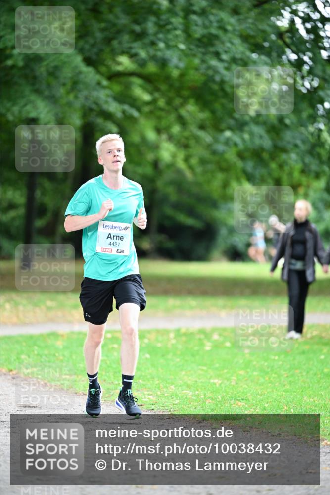 30.08.2026 - Blankeneser Heldenlauf Dr. Thomas Lammeyer http://msf.ph/oto/10038432 30.08.2026 11:08:54 Laufen 4427 meine-sportfotos.de