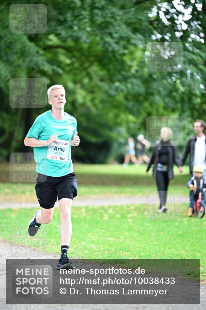30.08.2026 - Blankeneser Heldenlauf Dr. Thomas Lammeyer http://msf.ph/oto/10038433 30.08.2026 11:08:55 Laufen 4427 meine-sportfotos.de