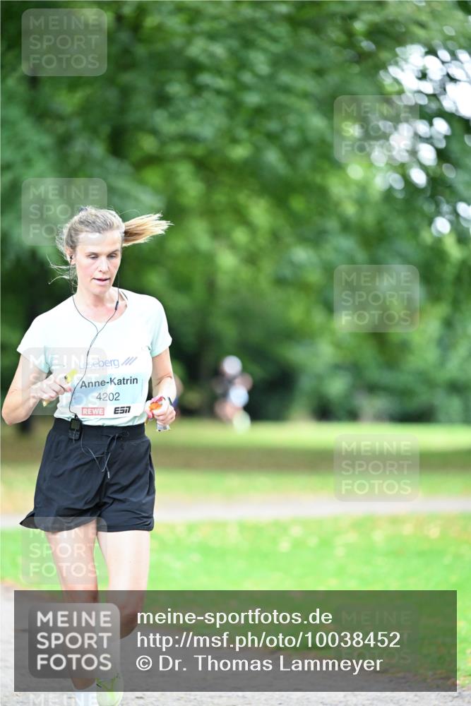 30.08.2026 - Blankeneser Heldenlauf Dr. Thomas Lammeyer http://msf.ph/oto/10038452 30.08.2026 11:08:59 Laufen 4202, 7 meine-sportfotos.de