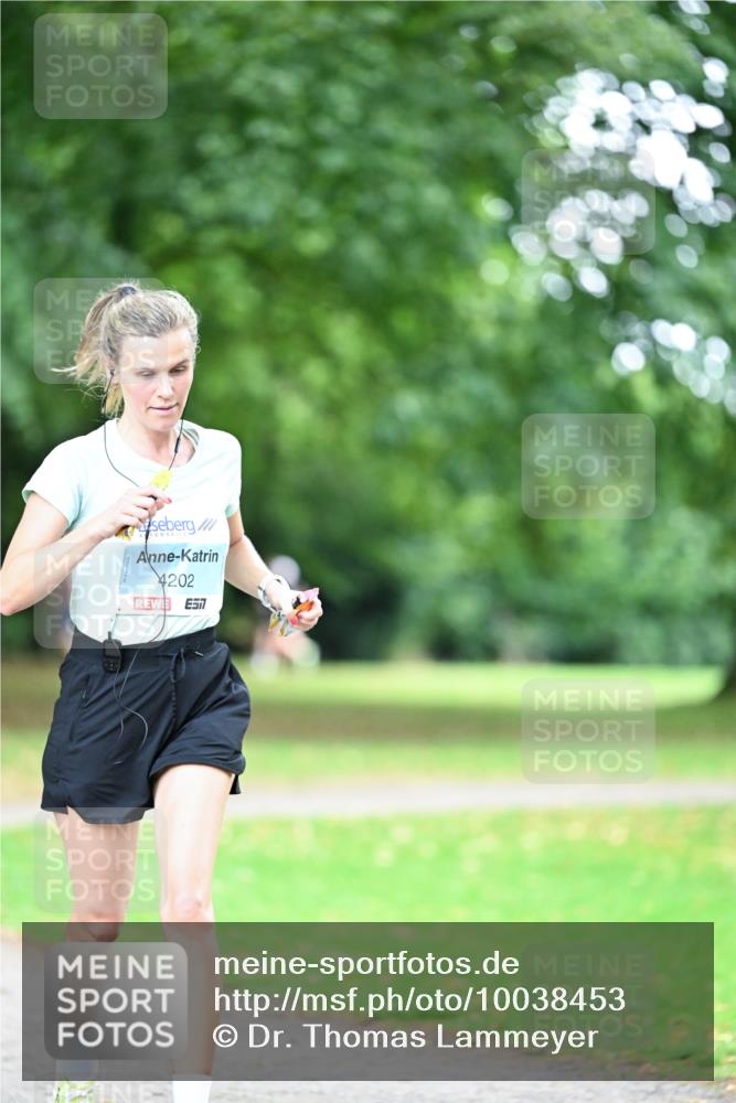 30.08.2026 - Blankeneser Heldenlauf Dr. Thomas Lammeyer http://msf.ph/oto/10038453 30.08.2026 11:08:59 Laufen 4202, 57 meine-sportfotos.de