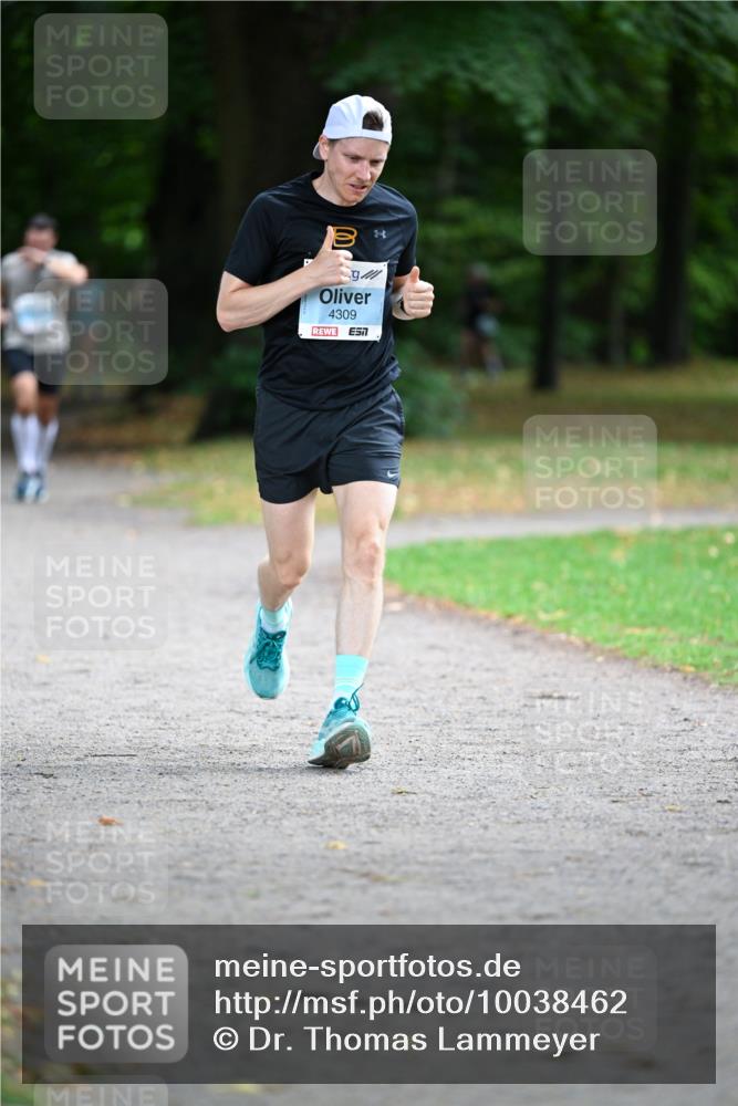 30.08.2026 - Blankeneser Heldenlauf Dr. Thomas Lammeyer http://msf.ph/oto/10038462 30.08.2026 11:09:02 Laufen 91, 1, 4309, 57 meine-sportfotos.de