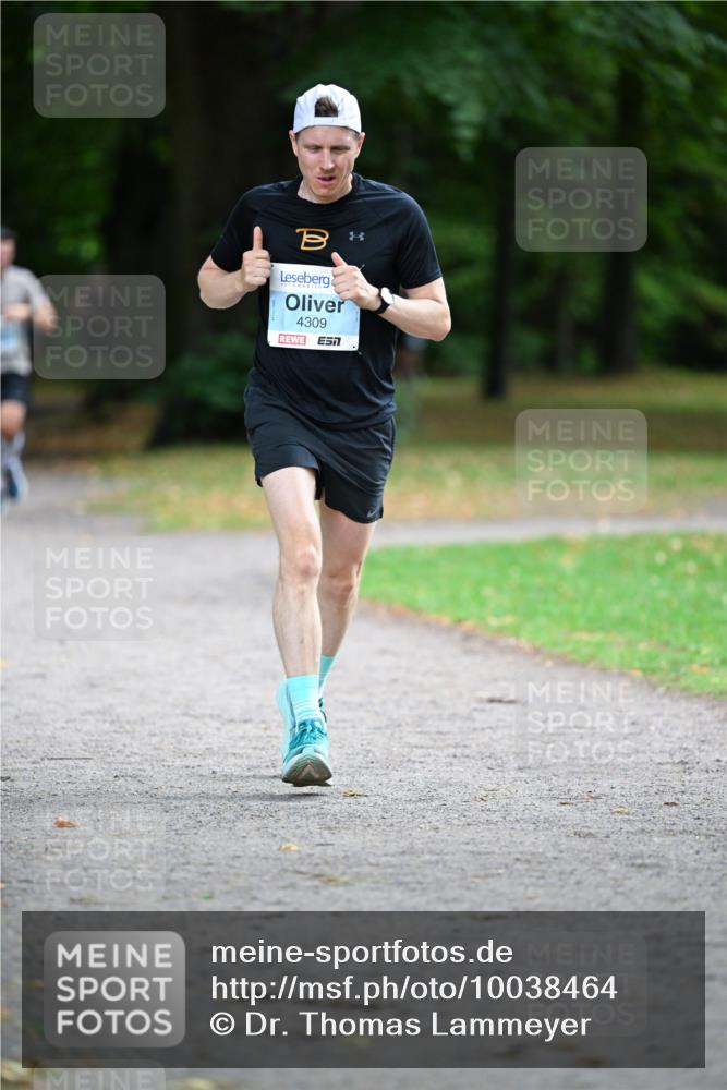30.08.2026 - Blankeneser Heldenlauf Dr. Thomas Lammeyer http://msf.ph/oto/10038464 30.08.2026 11:09:03 Laufen 4309, 7 meine-sportfotos.de
