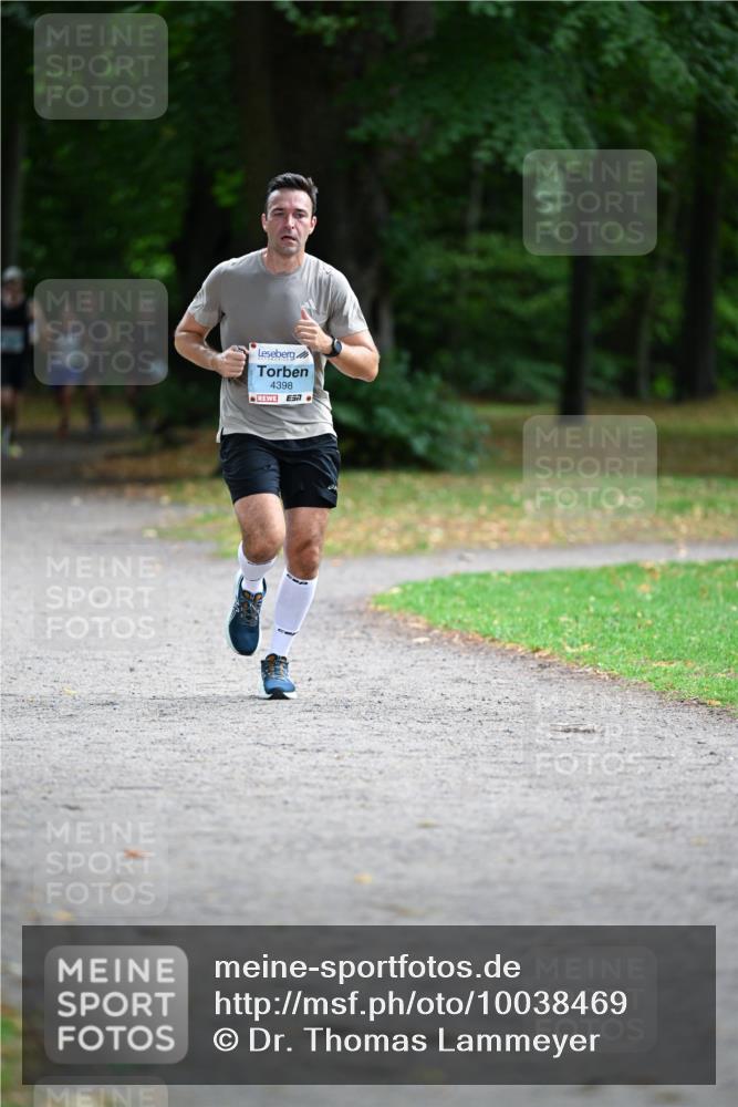 30.08.2026 - Blankeneser Heldenlauf Dr. Thomas Lammeyer http://msf.ph/oto/10038469 30.08.2026 11:09:07 Laufen 4398, 511 meine-sportfotos.de