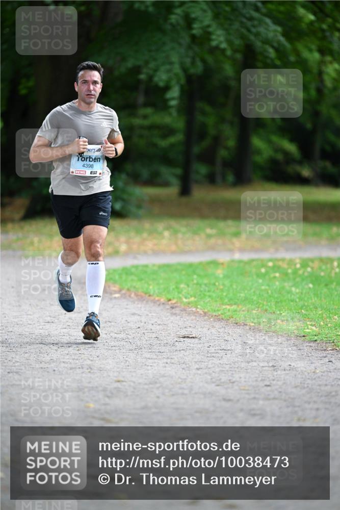 30.08.2026 - Blankeneser Heldenlauf Dr. Thomas Lammeyer http://msf.ph/oto/10038473 30.08.2026 11:09:08 Laufen 4398, 7 meine-sportfotos.de