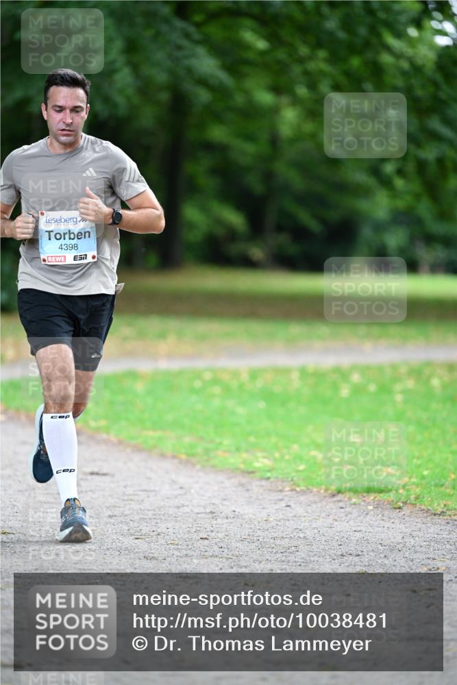 30.08.2026 - Blankeneser Heldenlauf Dr. Thomas Lammeyer http://msf.ph/oto/10038481 30.08.2026 11:09:09 Laufen 4398 meine-sportfotos.de