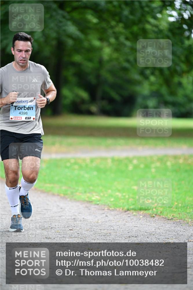 30.08.2026 - Blankeneser Heldenlauf Dr. Thomas Lammeyer http://msf.ph/oto/10038482 30.08.2026 11:09:09 Laufen 4398 meine-sportfotos.de