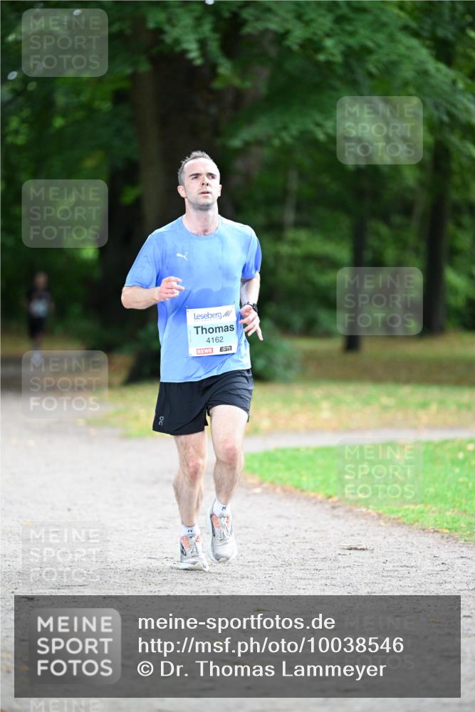30.08.2026 - Blankeneser Heldenlauf Dr. Thomas Lammeyer http://msf.ph/oto/10038546 30.08.2026 11:09:36 Laufen 4162, 57 meine-sportfotos.de
