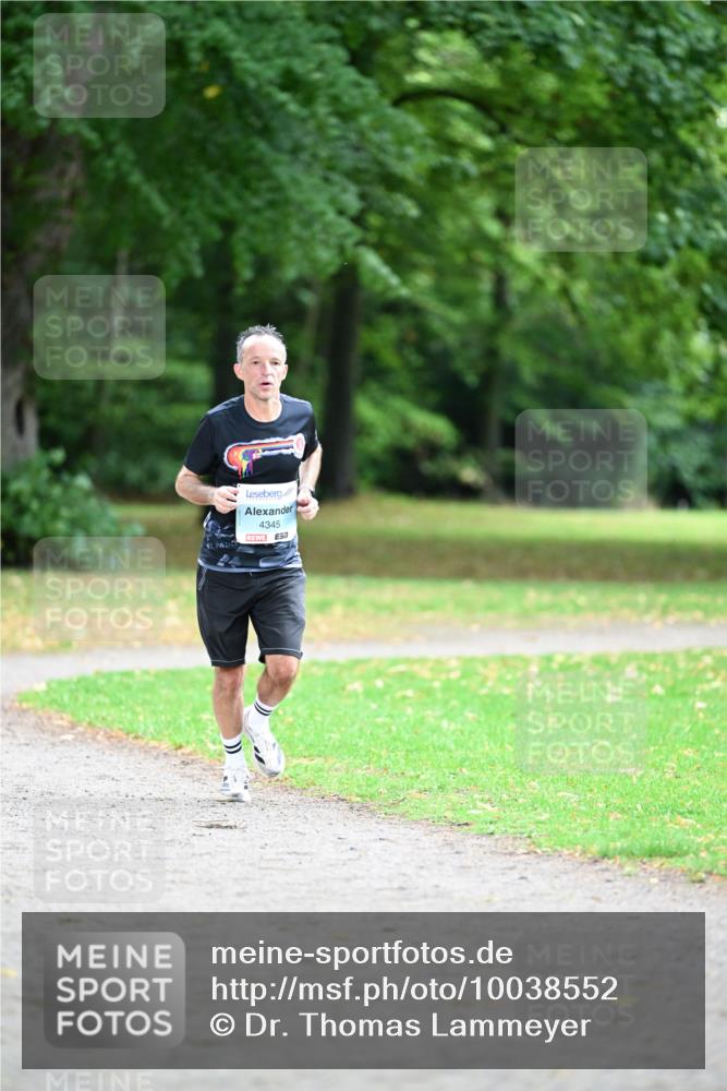 30.08.2026 - Blankeneser Heldenlauf Dr. Thomas Lammeyer http://msf.ph/oto/10038552 30.08.2026 11:09:50 Laufen 4345 meine-sportfotos.de