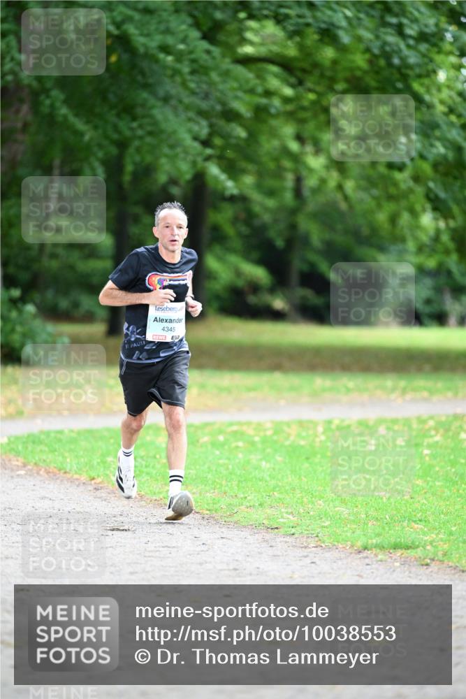 30.08.2026 - Blankeneser Heldenlauf Dr. Thomas Lammeyer http://msf.ph/oto/10038553 30.08.2026 11:09:50 Laufen 4345 meine-sportfotos.de