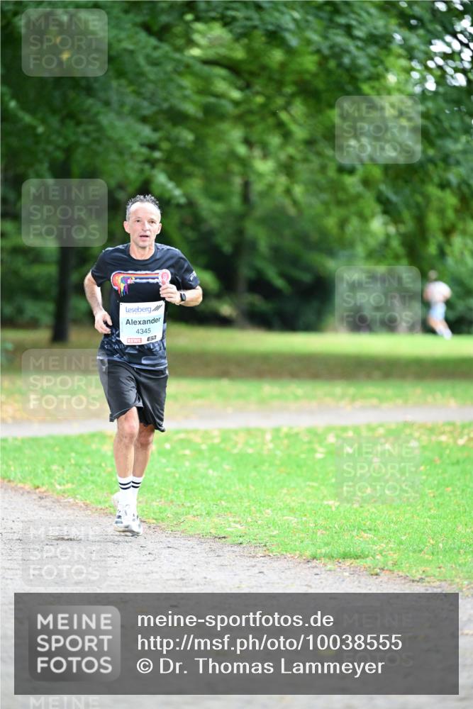 30.08.2026 - Blankeneser Heldenlauf Dr. Thomas Lammeyer http://msf.ph/oto/10038555 30.08.2026 11:09:50 Laufen 4345 meine-sportfotos.de