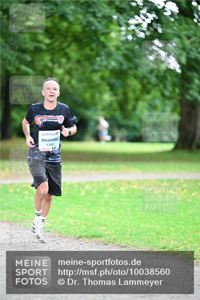30.08.2026 - Blankeneser Heldenlauf Dr. Thomas Lammeyer http://msf.ph/oto/10038560 30.08.2026 11:09:51 Laufen 4345 meine-sportfotos.de