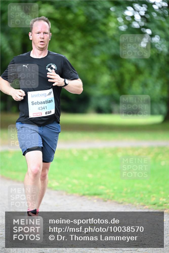 30.08.2026 - Blankeneser Heldenlauf Dr. Thomas Lammeyer http://msf.ph/oto/10038570 30.08.2026 11:09:56 Laufen 4341 meine-sportfotos.de