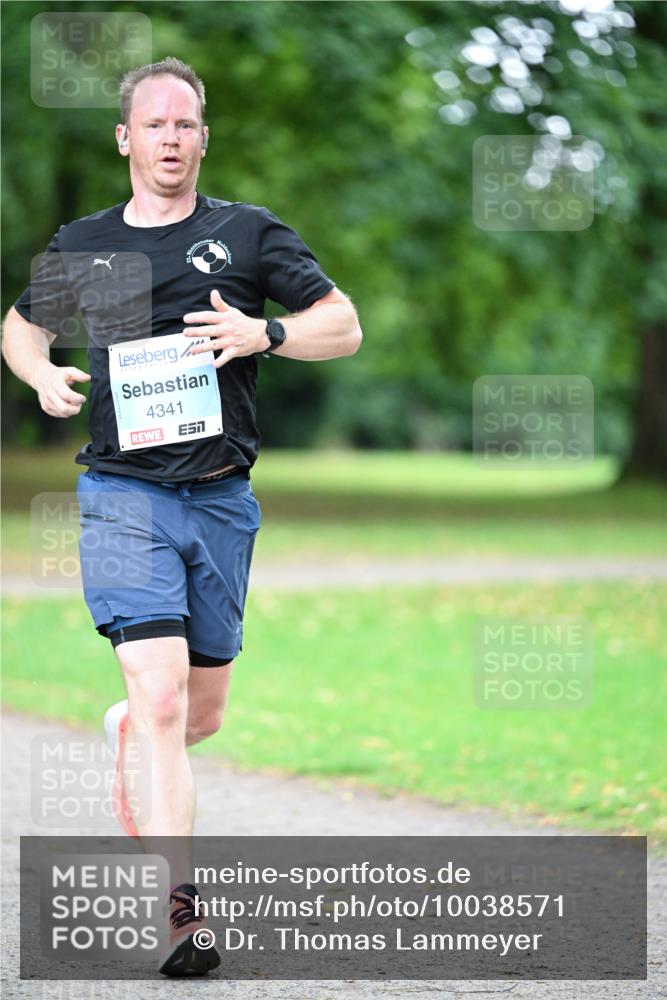 30.08.2026 - Blankeneser Heldenlauf Dr. Thomas Lammeyer http://msf.ph/oto/10038571 30.08.2026 11:09:56 Laufen 4341 meine-sportfotos.de