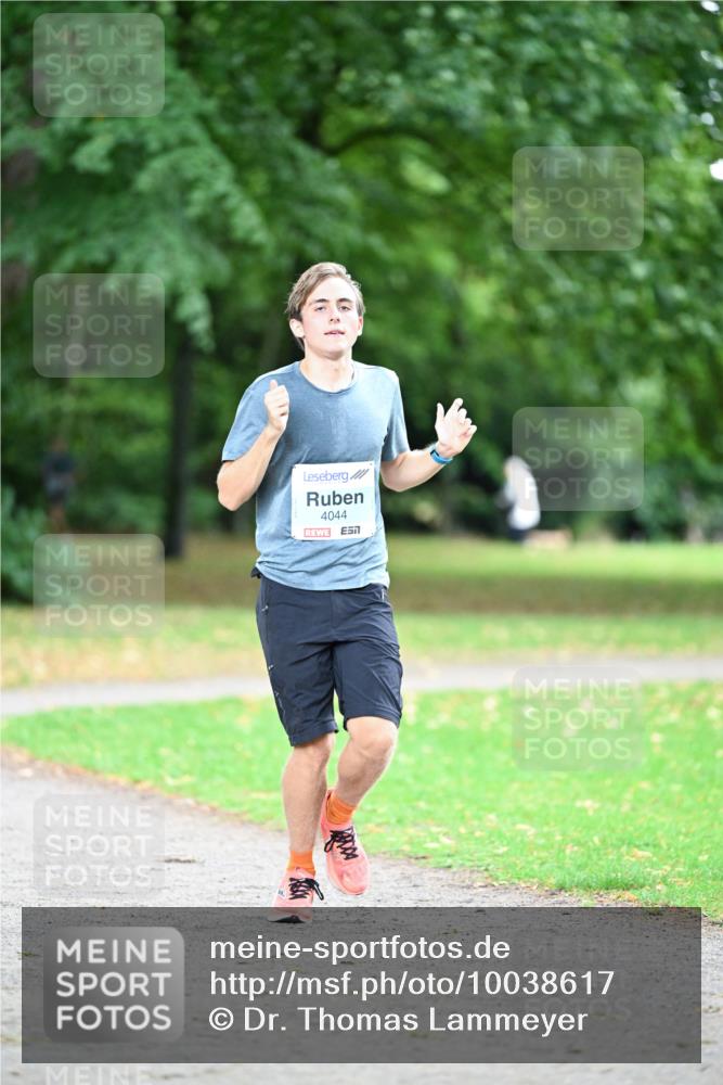 30.08.2026 - Blankeneser Heldenlauf Dr. Thomas Lammeyer http://msf.ph/oto/10038617 30.08.2026 11:10:30 Laufen 4044 meine-sportfotos.de