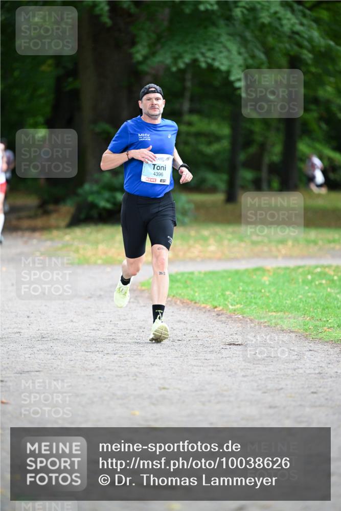 30.08.2026 - Blankeneser Heldenlauf Dr. Thomas Lammeyer http://msf.ph/oto/10038626 30.08.2026 11:10:33 Laufen 4396, 42, 1, 26, 2 meine-sportfotos.de
