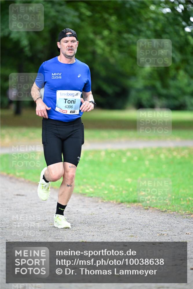 30.08.2026 - Blankeneser Heldenlauf Dr. Thomas Lammeyer http://msf.ph/oto/10038638 30.08.2026 11:10:35 Laufen 4396, 42, 195, 26, 2 meine-sportfotos.de