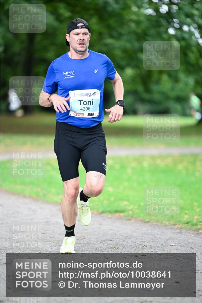 30.08.2026 - Blankeneser Heldenlauf Dr. Thomas Lammeyer http://msf.ph/oto/10038641 30.08.2026 11:10:35 Laufen 4396, 42, 195 meine-sportfotos.de