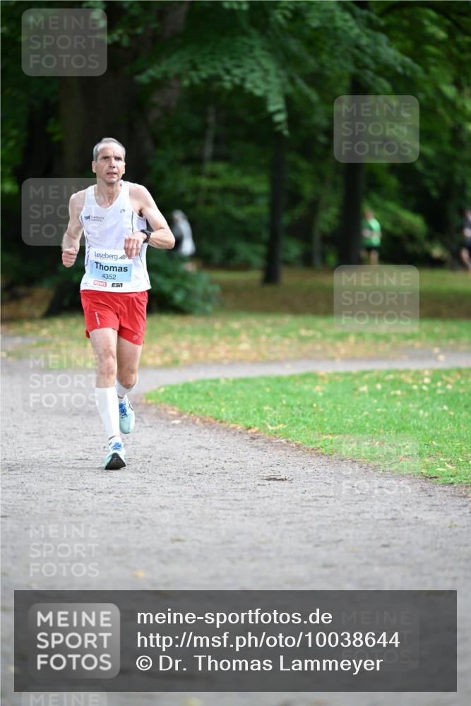 30.08.2026 - Blankeneser Heldenlauf Dr. Thomas Lammeyer http://msf.ph/oto/10038644 30.08.2026 11:10:39 Laufen 4352, 57 meine-sportfotos.de