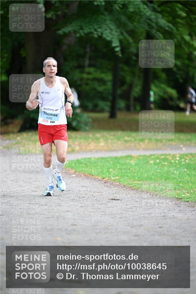 30.08.2026 - Blankeneser Heldenlauf Dr. Thomas Lammeyer http://msf.ph/oto/10038645 30.08.2026 11:10:39 Laufen 4352 meine-sportfotos.de