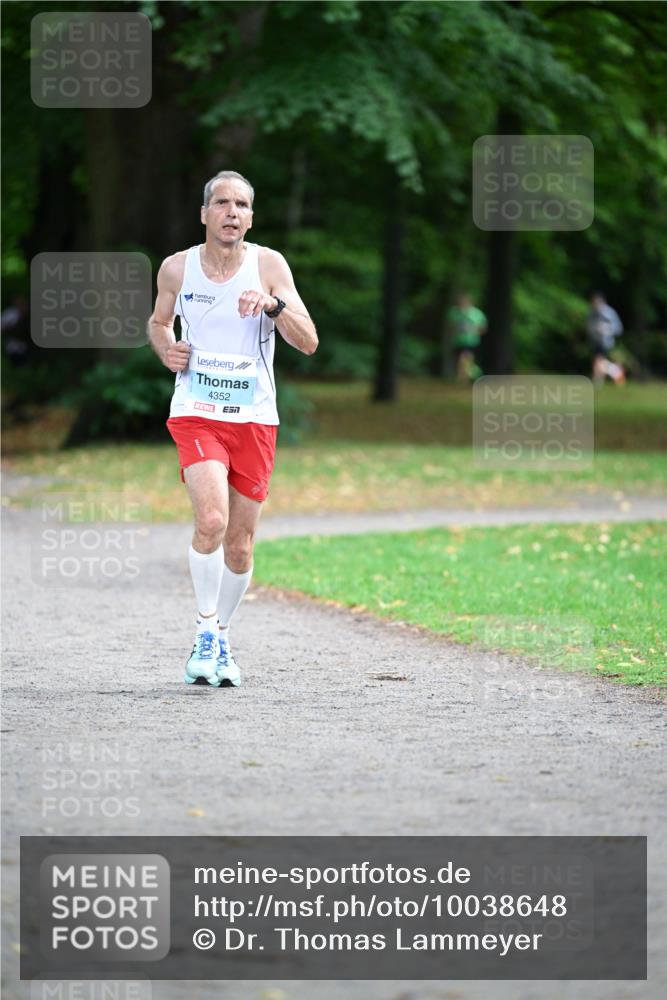 30.08.2026 - Blankeneser Heldenlauf Dr. Thomas Lammeyer http://msf.ph/oto/10038648 30.08.2026 11:10:40 Laufen 4352 meine-sportfotos.de