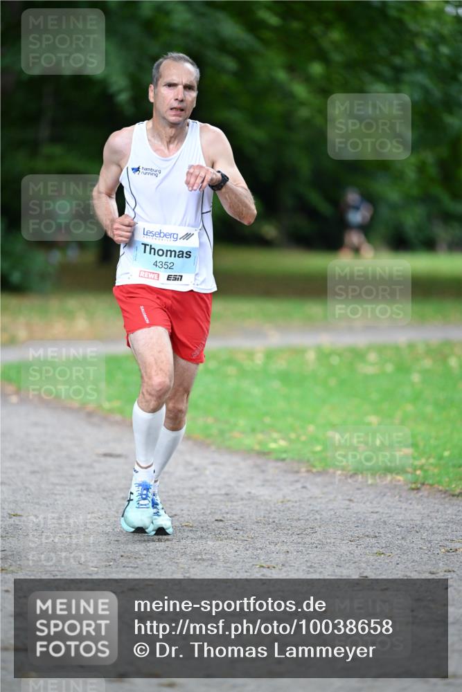 30.08.2026 - Blankeneser Heldenlauf Dr. Thomas Lammeyer http://msf.ph/oto/10038658 30.08.2026 11:10:41 Laufen 4352, 7 meine-sportfotos.de