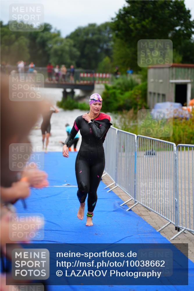 30.08.2026 - Elbe Triathlon Hamburg LAZAROV Photography http://msf.ph/oto/10038662 30.08.2026 14:03:19 Schwimmen 154 meine-sportfotos.de