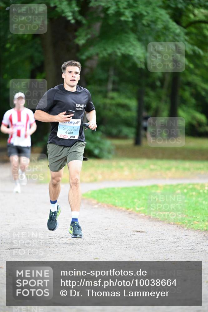 30.08.2026 - Blankeneser Heldenlauf Dr. Thomas Lammeyer http://msf.ph/oto/10038664 30.08.2026 11:10:44 Laufen 4480 meine-sportfotos.de