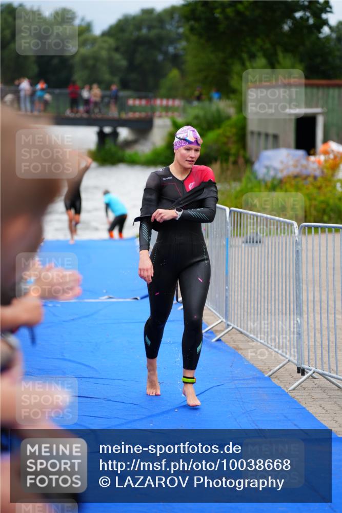 30.08.2026 - Elbe Triathlon Hamburg LAZAROV Photography http://msf.ph/oto/10038668 30.08.2026 14:03:20 Schwimmen 154 meine-sportfotos.de