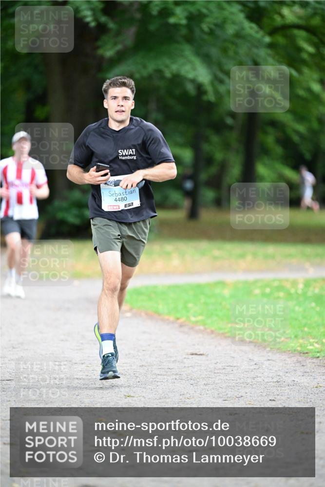 30.08.2026 - Blankeneser Heldenlauf Dr. Thomas Lammeyer http://msf.ph/oto/10038669 30.08.2026 11:10:44 Laufen 4480, 57 meine-sportfotos.de