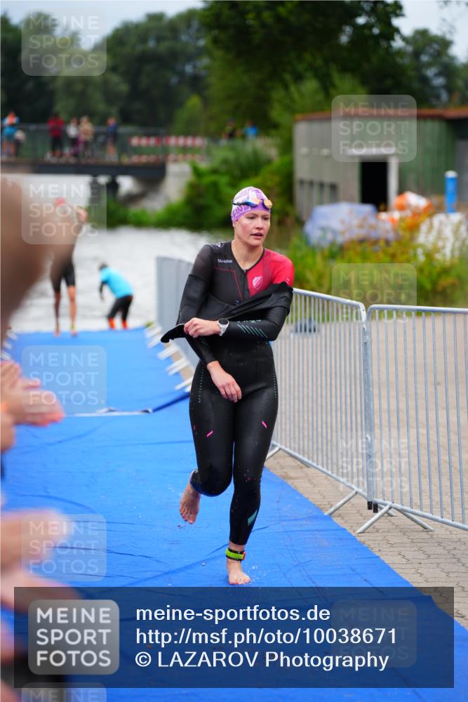 30.08.2026 - Elbe Triathlon Hamburg LAZAROV Photography http://msf.ph/oto/10038671 30.08.2026 14:03:20 Schwimmen 154 meine-sportfotos.de