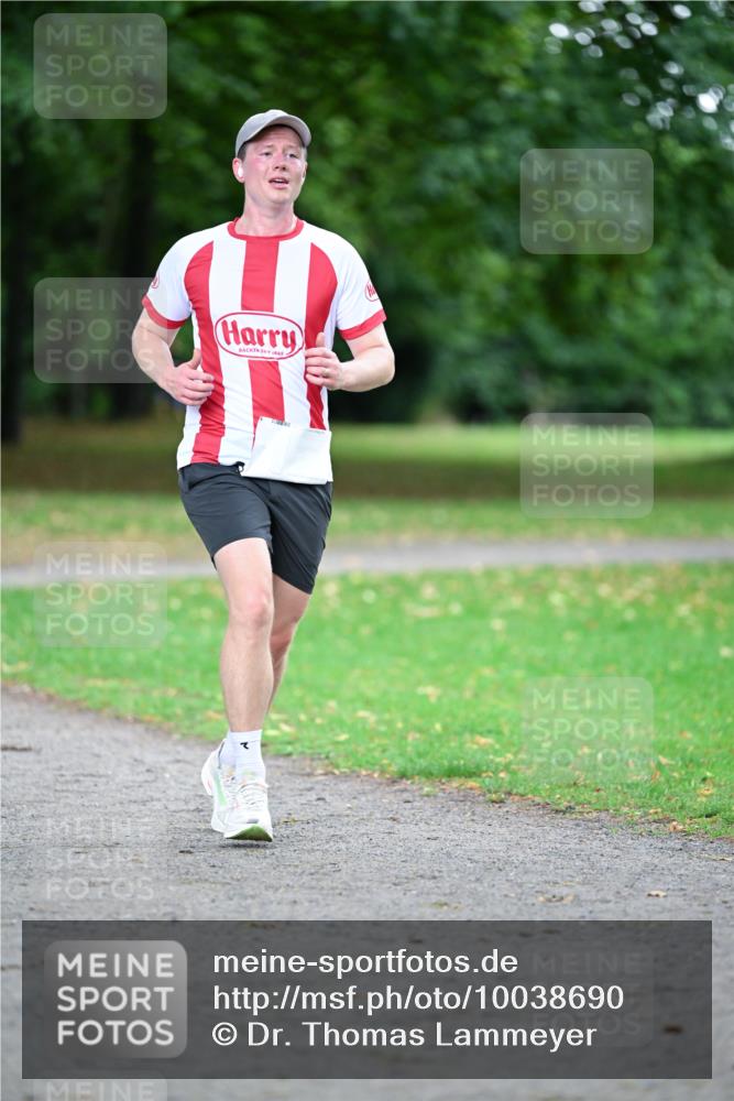 30.08.2026 - Blankeneser Heldenlauf Dr. Thomas Lammeyer http://msf.ph/oto/10038690 30.08.2026 11:10:49 Laufen 1688 meine-sportfotos.de