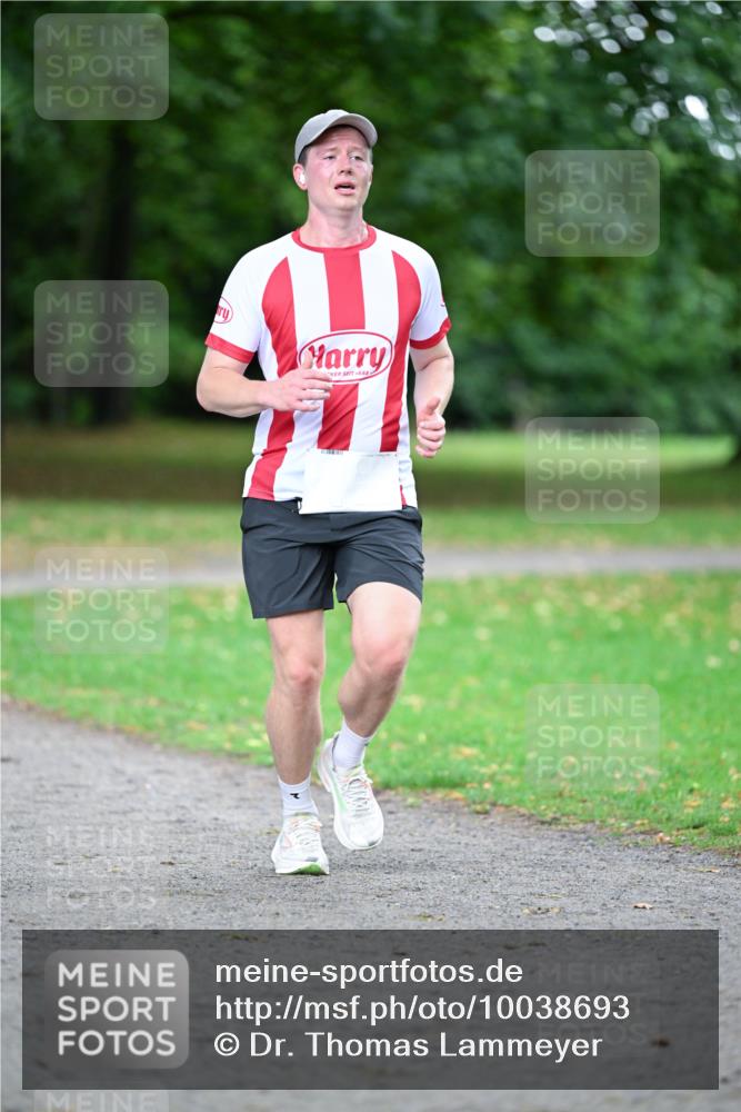 30.08.2026 - Blankeneser Heldenlauf Dr. Thomas Lammeyer http://msf.ph/oto/10038693 30.08.2026 11:10:49 Laufen 1688 meine-sportfotos.de