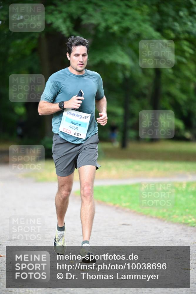 30.08.2026 - Blankeneser Heldenlauf Dr. Thomas Lammeyer http://msf.ph/oto/10038696 30.08.2026 11:10:50 Laufen 4459 meine-sportfotos.de