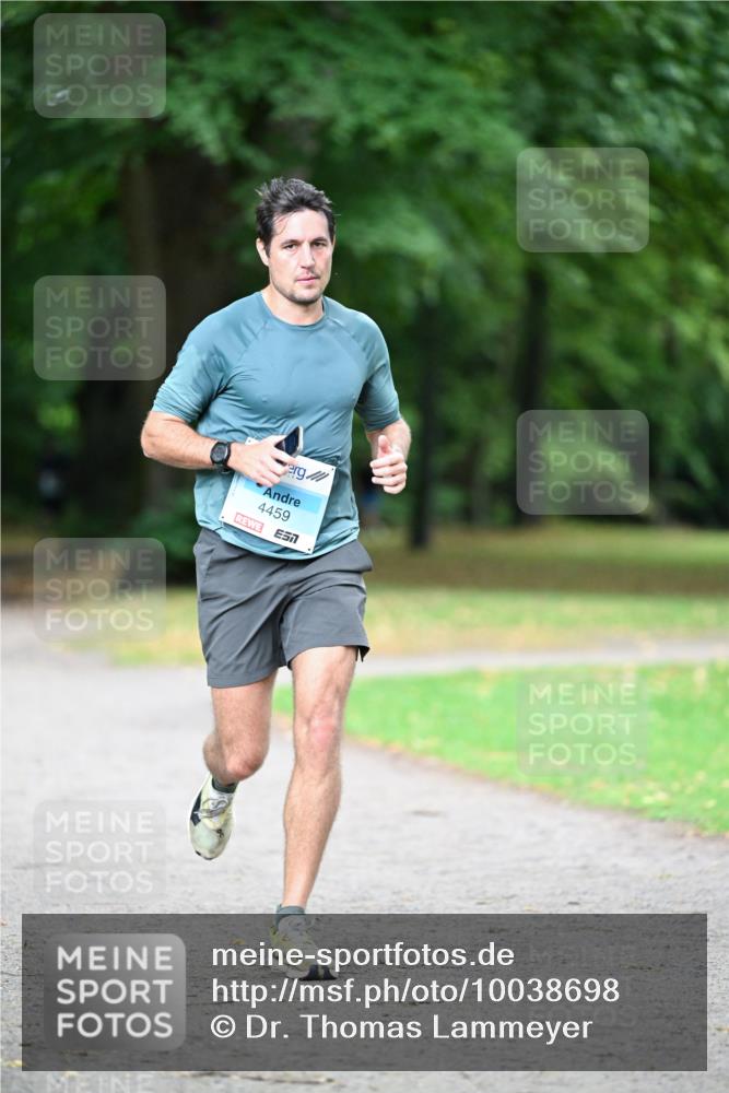 30.08.2026 - Blankeneser Heldenlauf Dr. Thomas Lammeyer http://msf.ph/oto/10038698 30.08.2026 11:10:50 Laufen 4459 meine-sportfotos.de