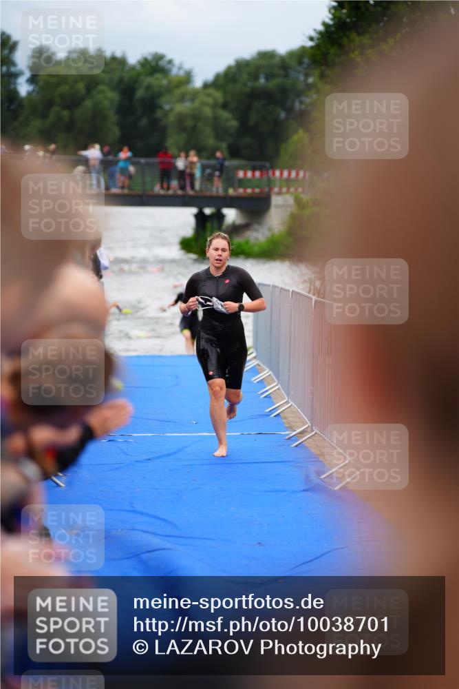 30.08.2026 - Elbe Triathlon Hamburg LAZAROV Photography http://msf.ph/oto/10038701 30.08.2026 14:03:32 Schwimmen 147, 154, 163 meine-sportfotos.de