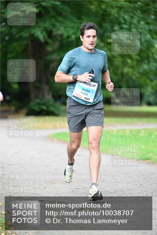 30.08.2026 - Blankeneser Heldenlauf Dr. Thomas Lammeyer http://msf.ph/oto/10038707 30.08.2026 11:10:51 Laufen 4459 meine-sportfotos.de