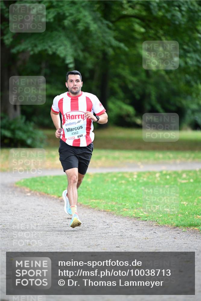 30.08.2026 - Blankeneser Heldenlauf Dr. Thomas Lammeyer http://msf.ph/oto/10038713 30.08.2026 11:10:57 Laufen 4362, 57 meine-sportfotos.de