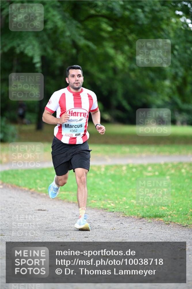 30.08.2026 - Blankeneser Heldenlauf Dr. Thomas Lammeyer http://msf.ph/oto/10038718 30.08.2026 11:10:58 Laufen 4362 meine-sportfotos.de