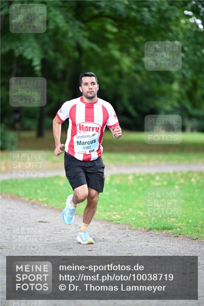 30.08.2026 - Blankeneser Heldenlauf Dr. Thomas Lammeyer http://msf.ph/oto/10038719 30.08.2026 11:10:58 Laufen 4362, 7 meine-sportfotos.de