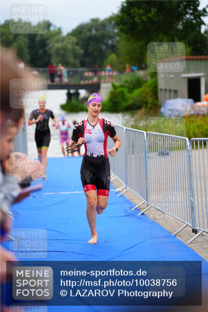 30.08.2026 - Elbe Triathlon Hamburg LAZAROV Photography http://msf.ph/oto/10038756 30.08.2026 14:03:58 Schwimmen 131, 140, 148, 150, 164 meine-sportfotos.de