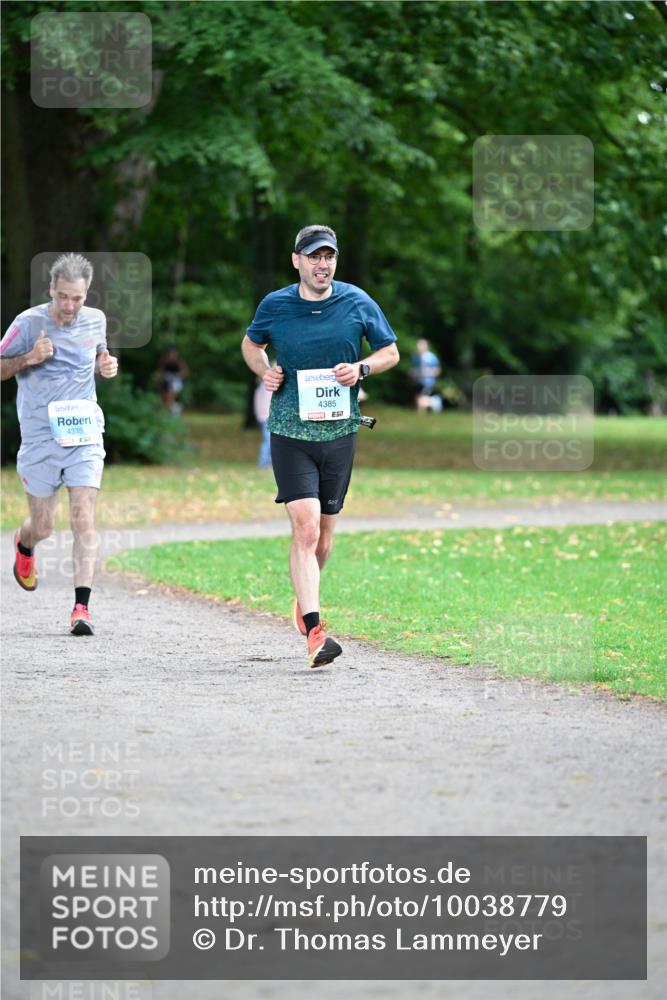 30.08.2026 - Blankeneser Heldenlauf Dr. Thomas Lammeyer http://msf.ph/oto/10038779 30.08.2026 11:11:08 Laufen 4335, 4385 meine-sportfotos.de